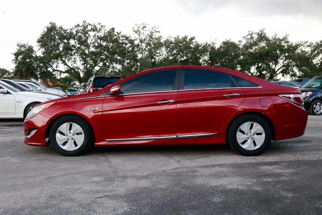 2013 Hyundai Sonata - Image 3 of 21