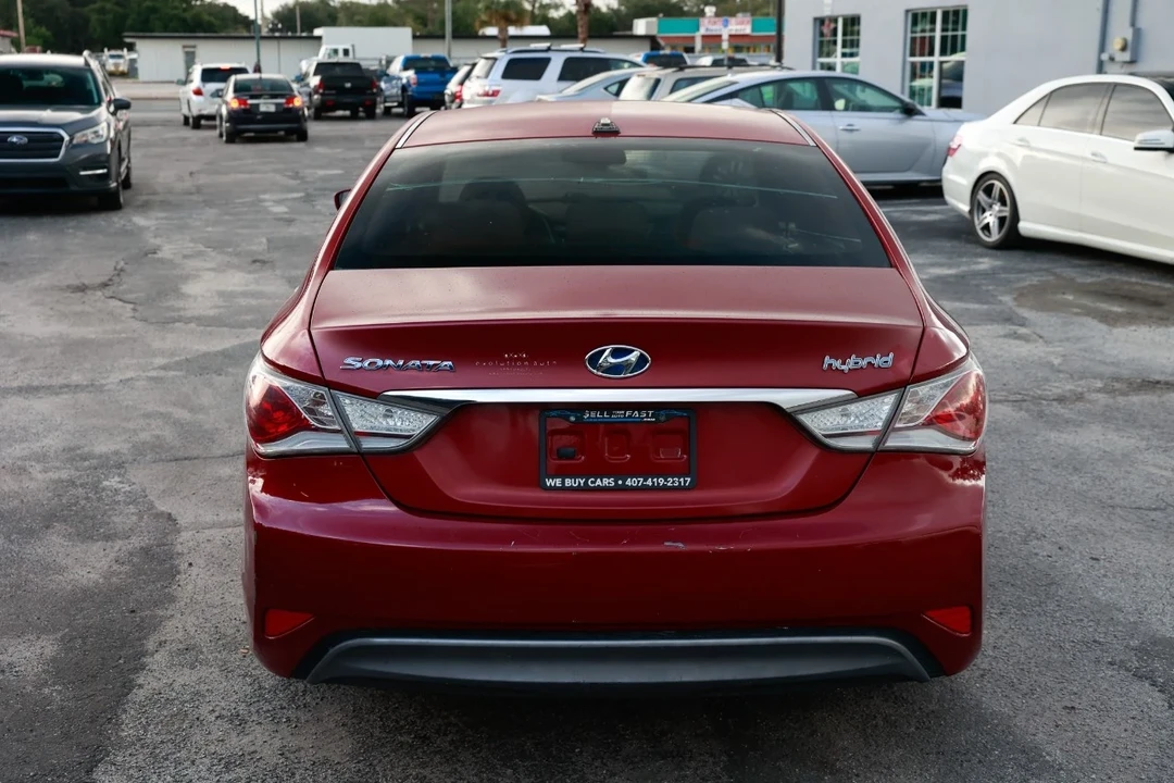 2013 Hyundai Sonata - Image 9 of 21