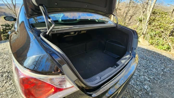 2013 Hyundai Sonata - Image 6 of 14