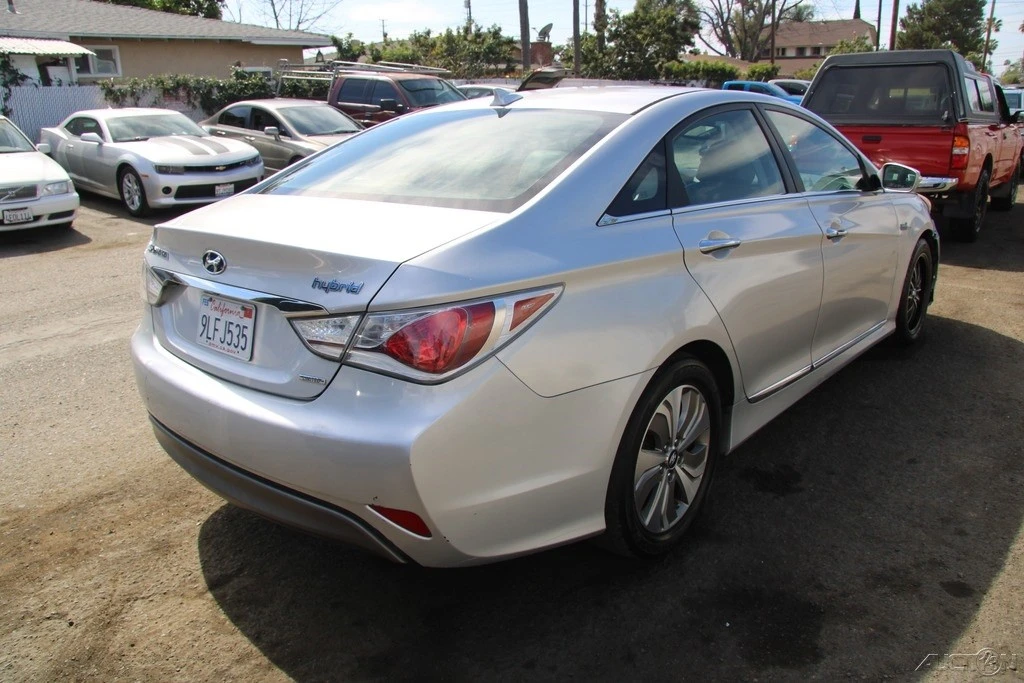 2013 Hyundai Sonata - Image 7 of 21