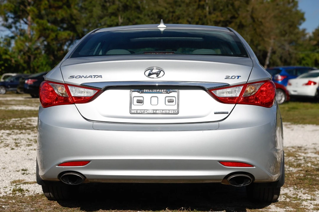 2013 Hyundai Sonata - Image 7 of 12