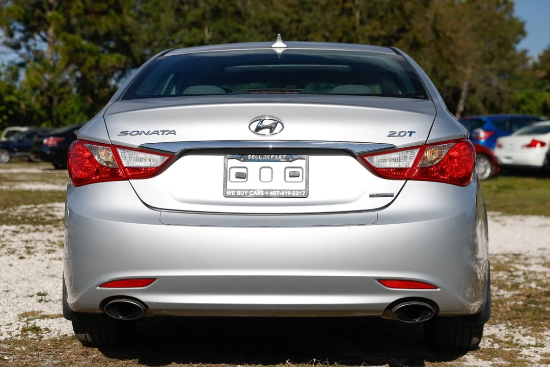 2013 Hyundai Sonata - Image 7 of 21