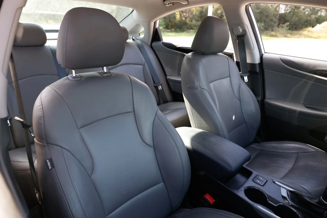 2013 Hyundai Sonata - Image 18 of 21