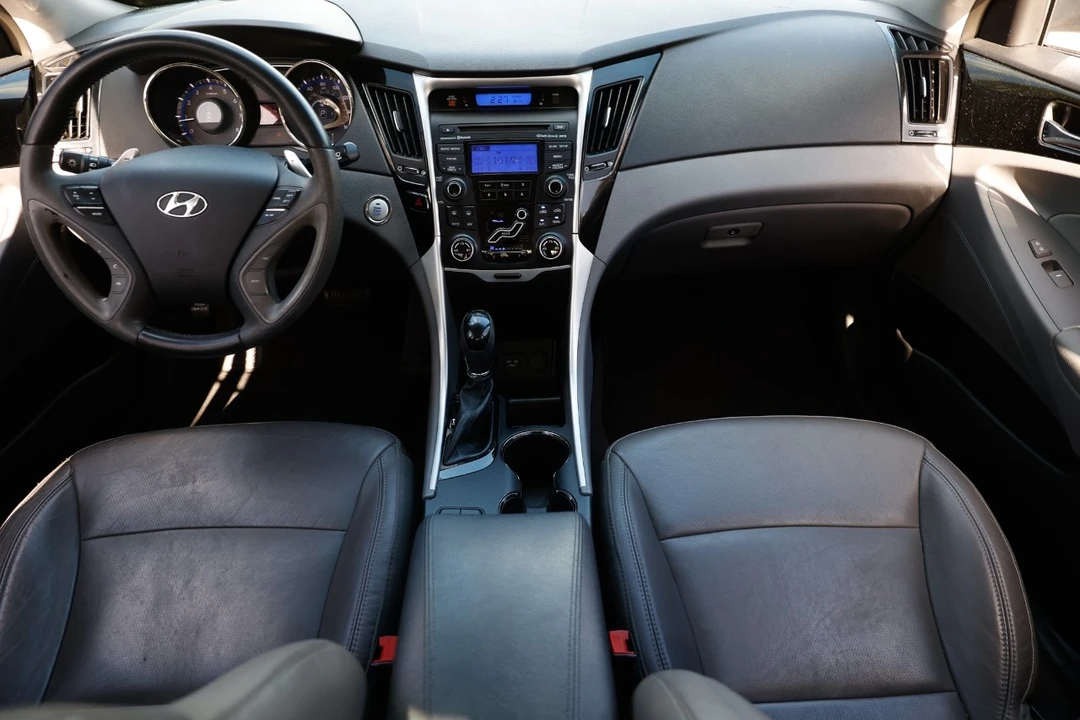 2013 Hyundai Sonata - Image 21 of 21