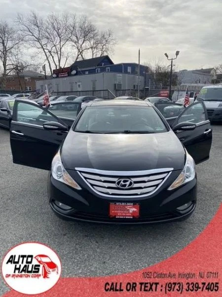 2013 Hyundai Sonata - Image 2 of 12