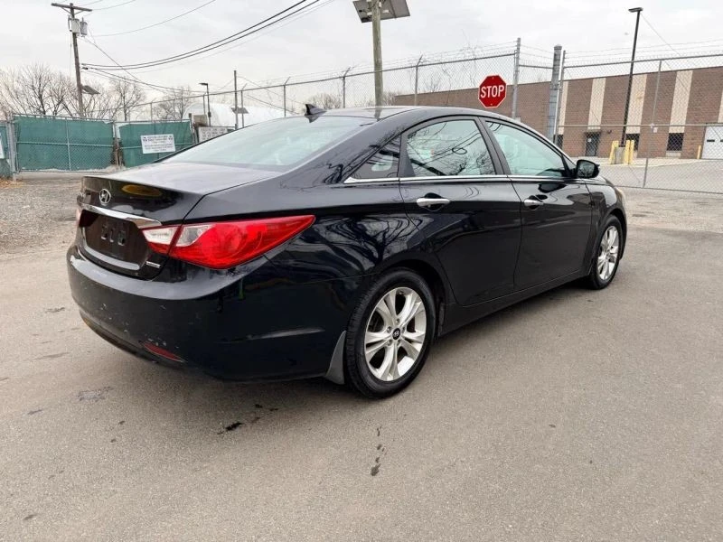 2013 Hyundai Sonata - Image 3 of 12
