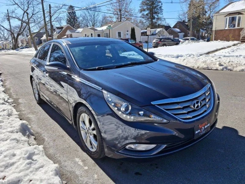 2013 Hyundai Sonata - Image 8 of 12