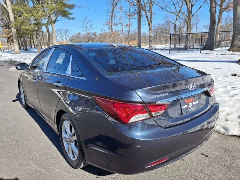 2013 Hyundai Sonata - Image 12 of 12