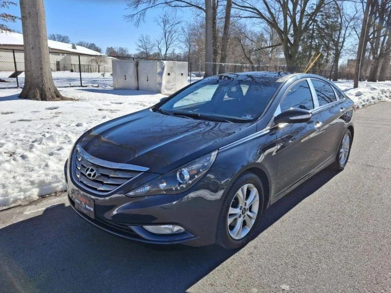 2013 Hyundai Sonata - Image 6 of 12