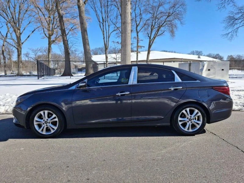 2013 Hyundai Sonata - Image 5 of 12