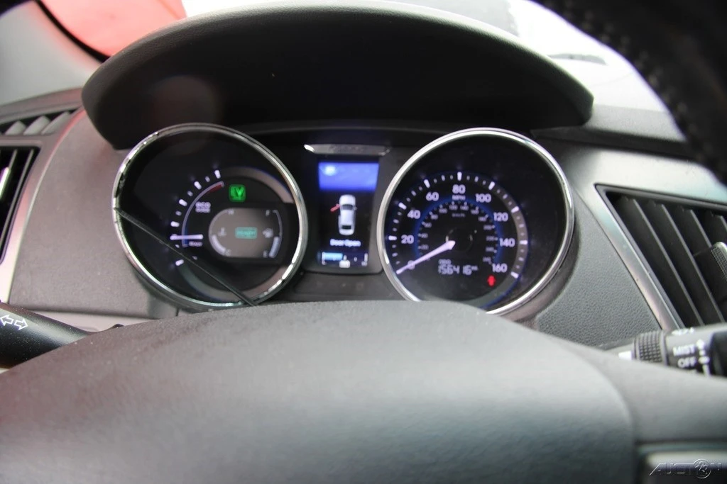 2013 Hyundai Sonata - Image 14 of 21