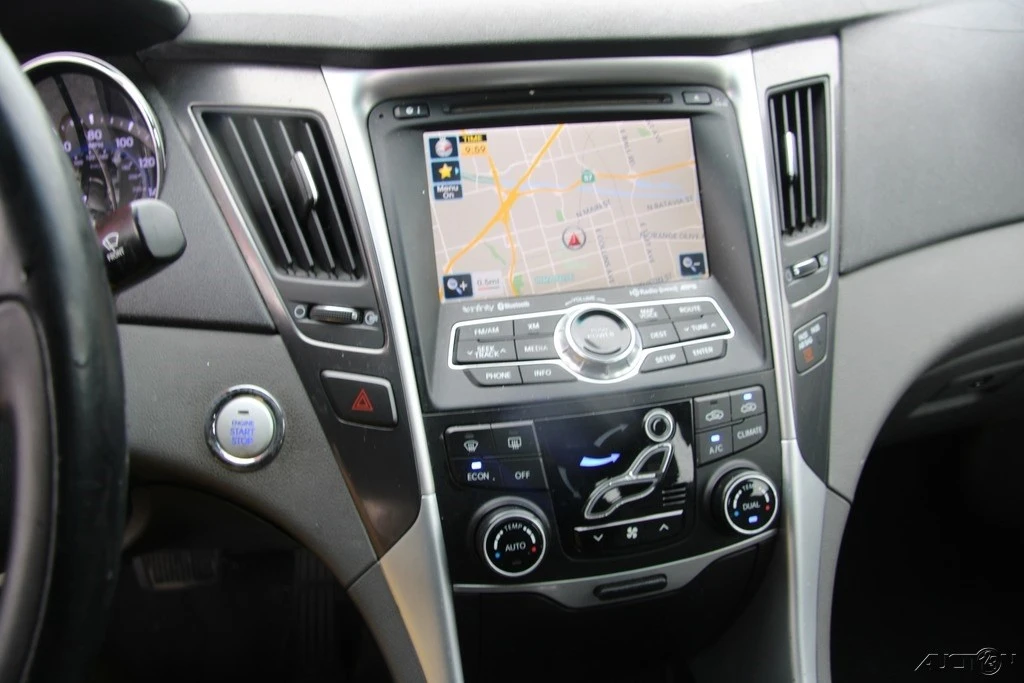 2013 Hyundai Sonata - Image 16 of 21