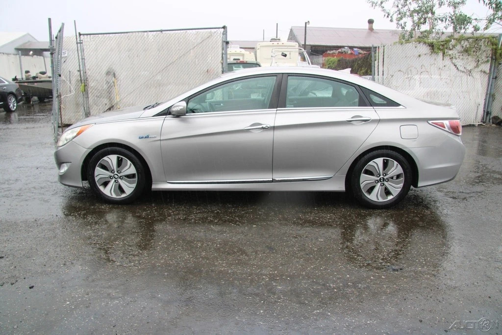 2013 Hyundai Sonata - Image 3 of 21