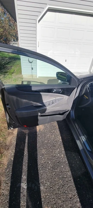 2013 Hyundai Sonata - Image 5 of 7