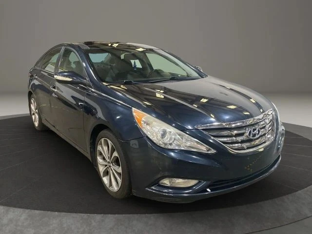 2013 Hyundai Sonata - Image 2 of 6