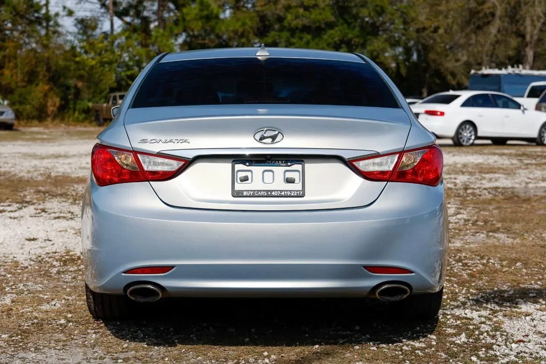 2013 Hyundai Sonata - Image 7 of 12