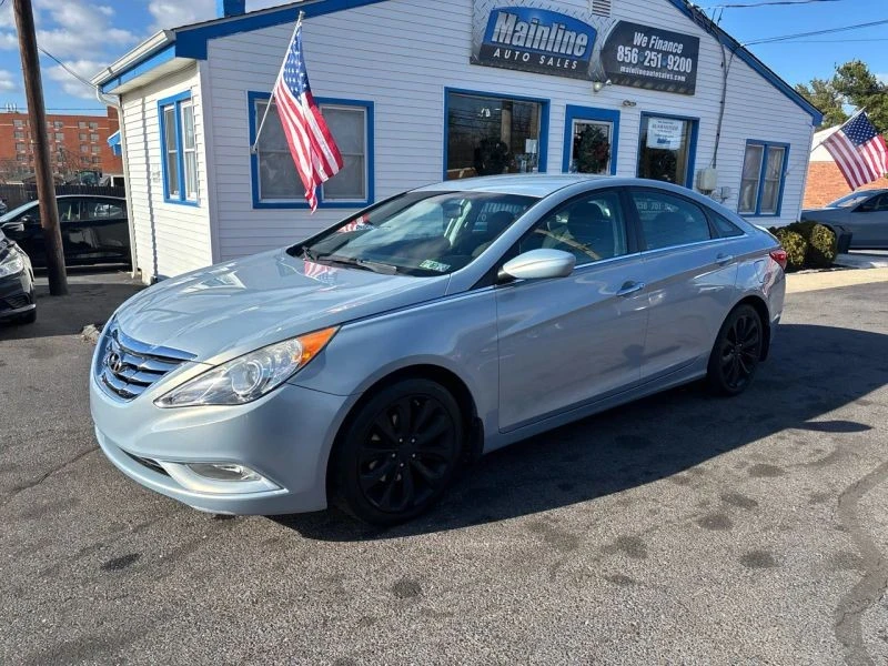 2013 Hyundai Sonata - Image 3 of 12