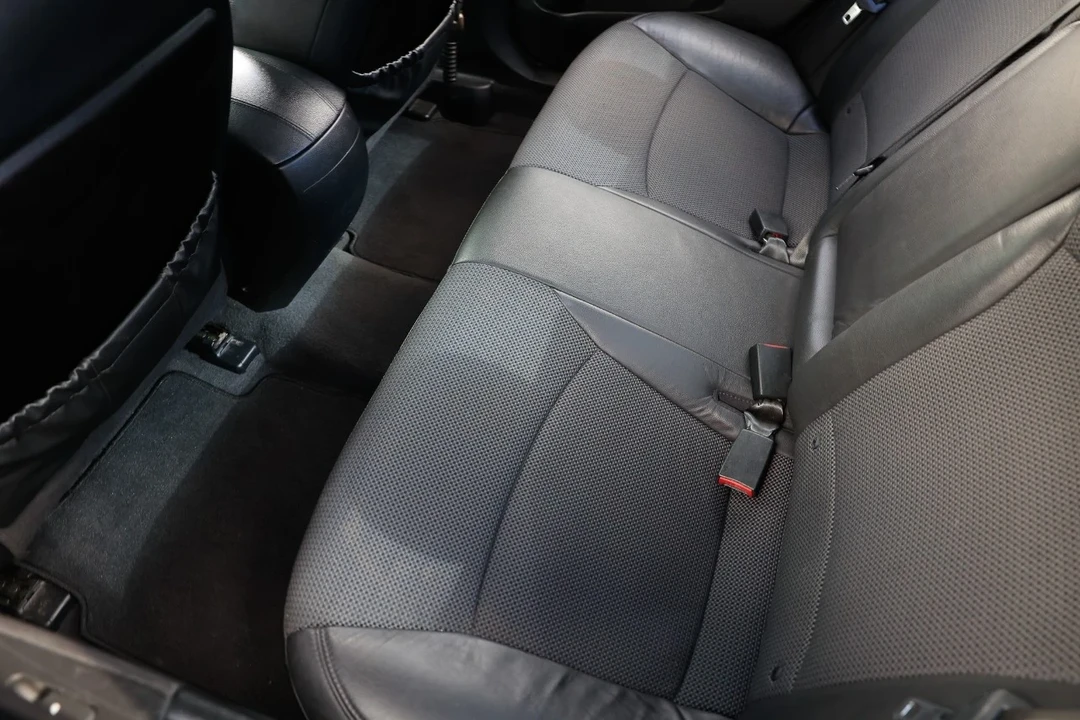 2013 Hyundai Sonata - Image 8 of 12