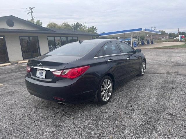 2013 Hyundai Sonata - Image 6 of 18
