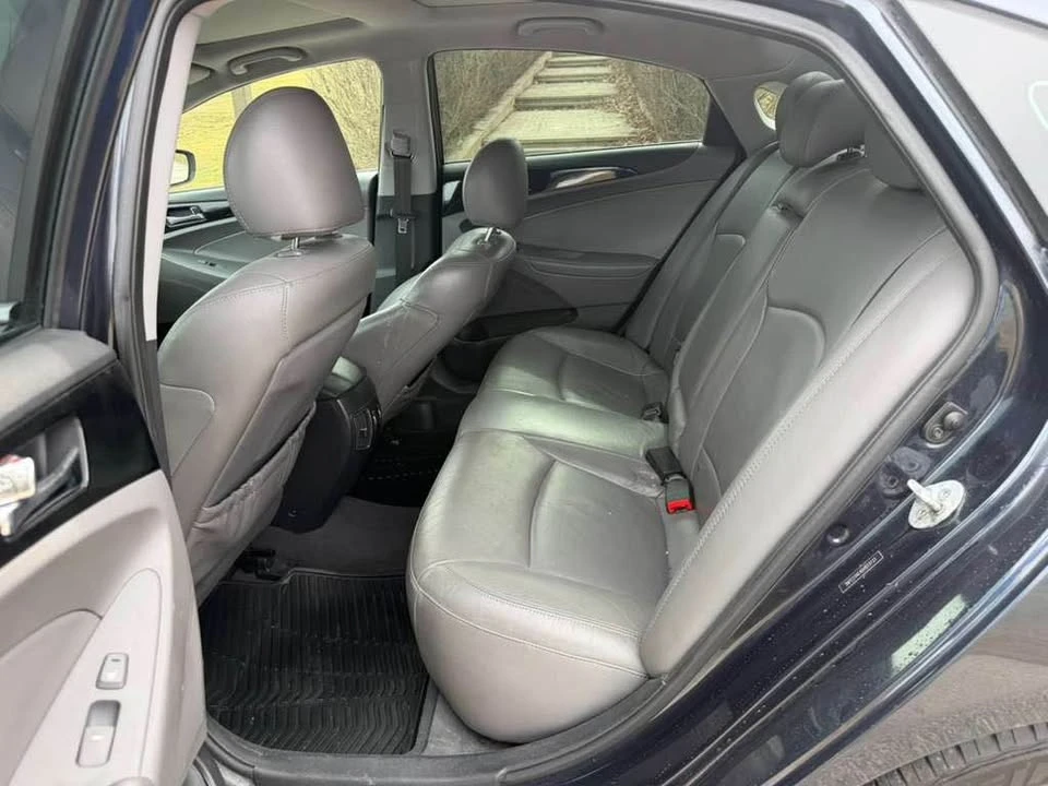 2013 Hyundai Sonata - Image 8 of 11