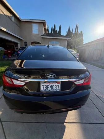 2013 Hyundai Sonata - Image 6 of 10