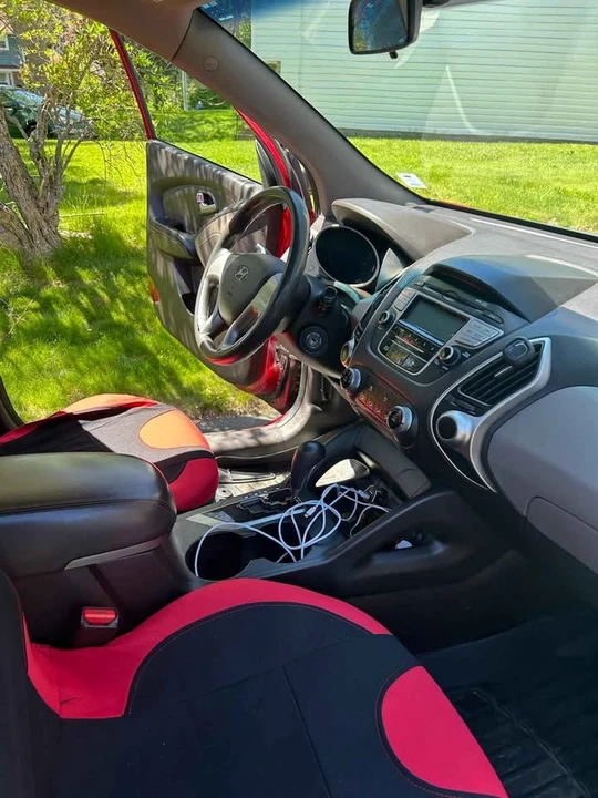2013 Hyundai Tucson - Image 7 of 15