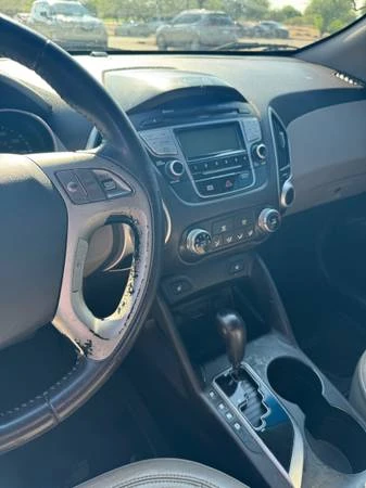 2013 Hyundai Tucson - Image 12 of 13