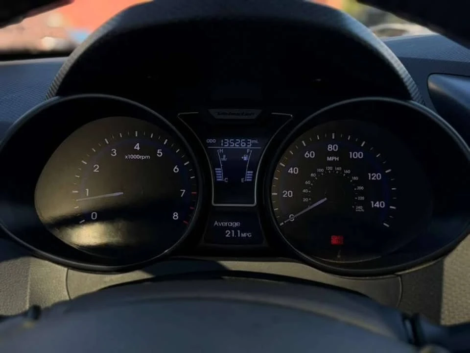 2013 Hyundai Veloster - Image 18 of 20