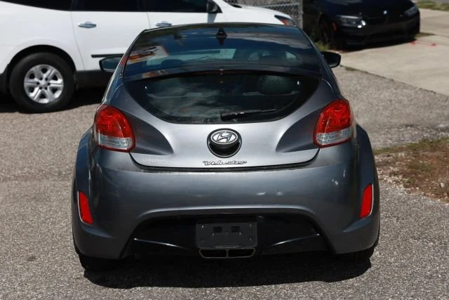 2013 Hyundai Veloster - Image 7 of 13