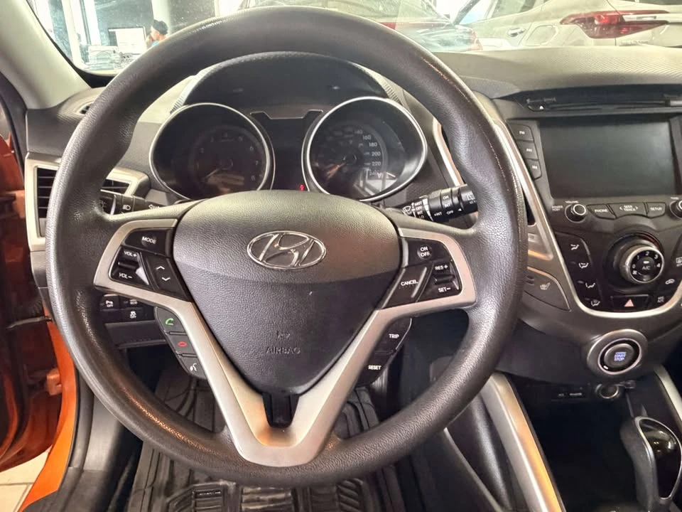 2013 Hyundai Veloster - Image 14 of 20