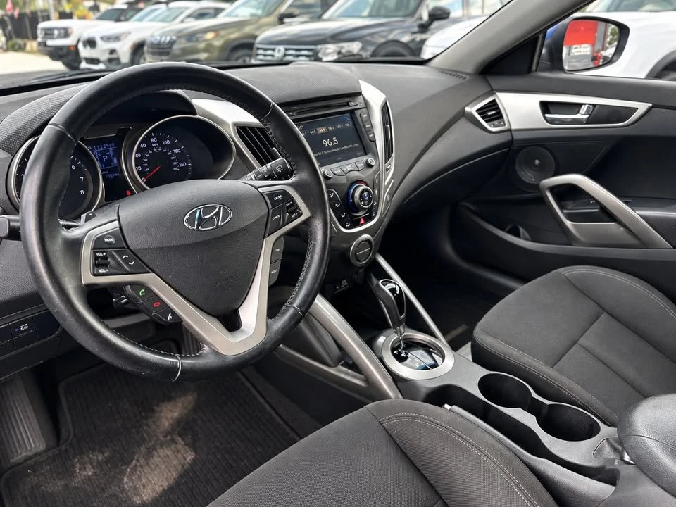 2013 Hyundai Veloster - Image 7 of 18