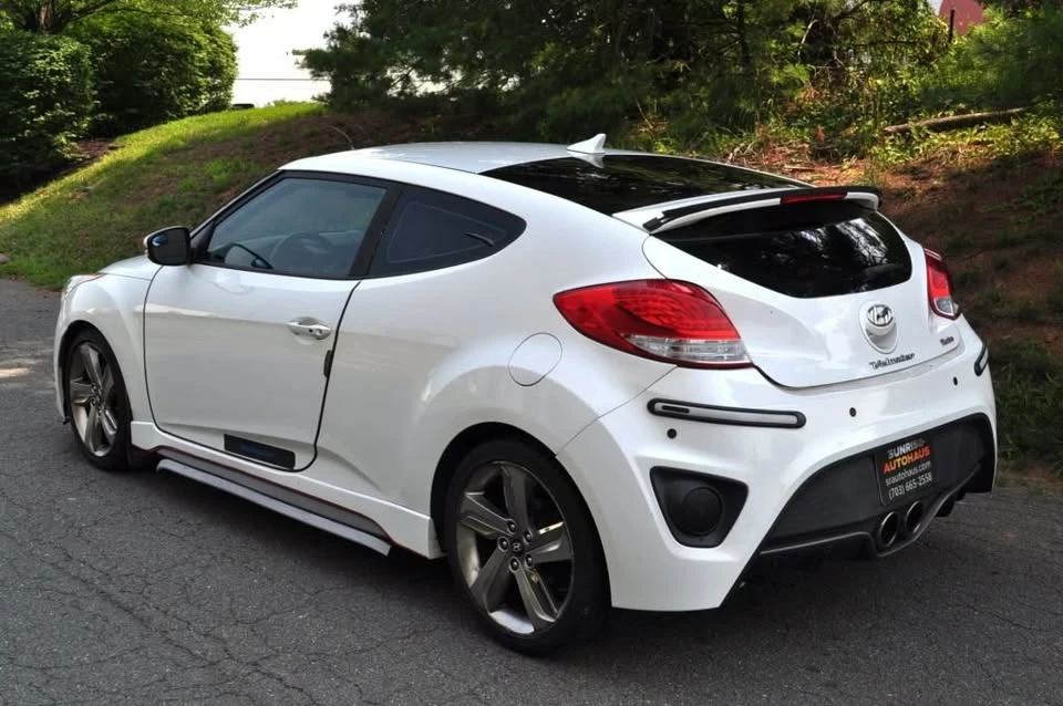 2013 Hyundai Veloster - Image 4 of 15