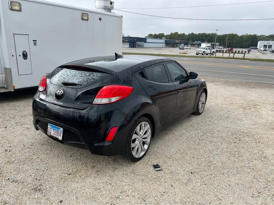2013 Hyundai Veloster - Image 3 of 6