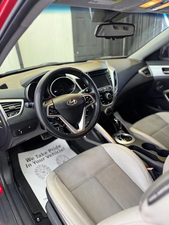 2013 Hyundai Veloster - Image 14 of 20