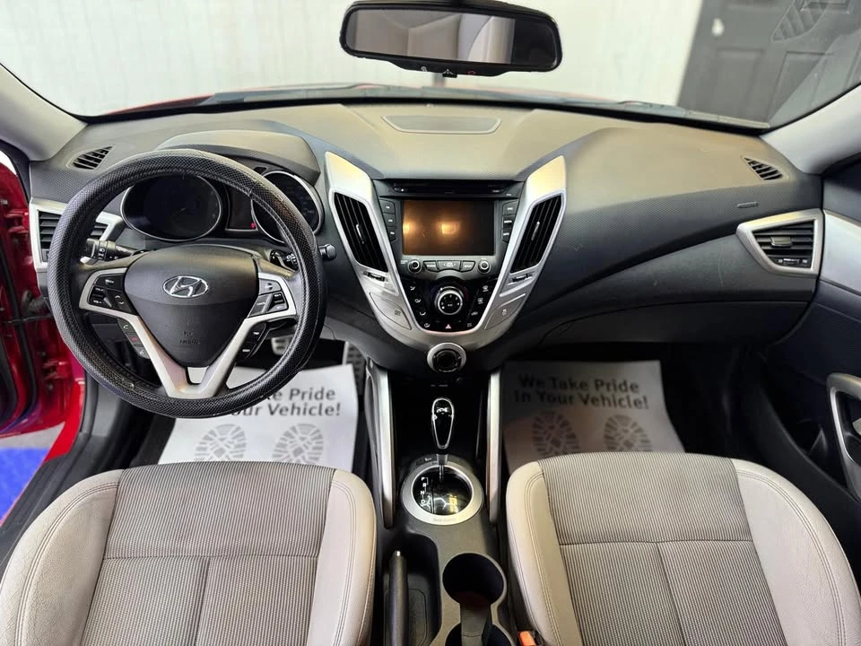 2013 Hyundai Veloster - Image 15 of 20