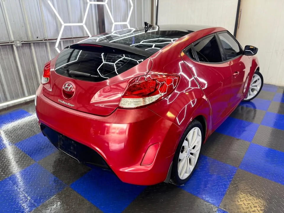 2013 Hyundai Veloster - Image 10 of 20
