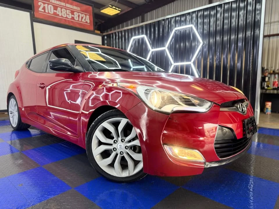 2013 Hyundai Veloster - Image 5 of 20