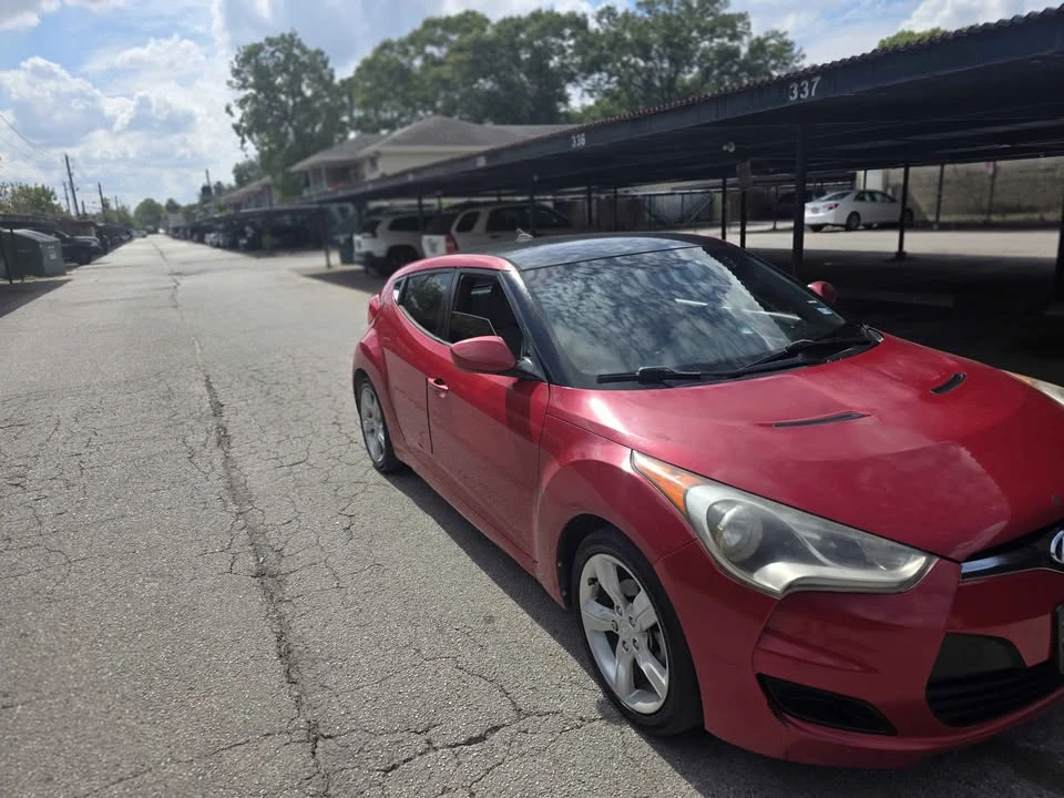 2013 Hyundai Veloster - Image 3 of 8