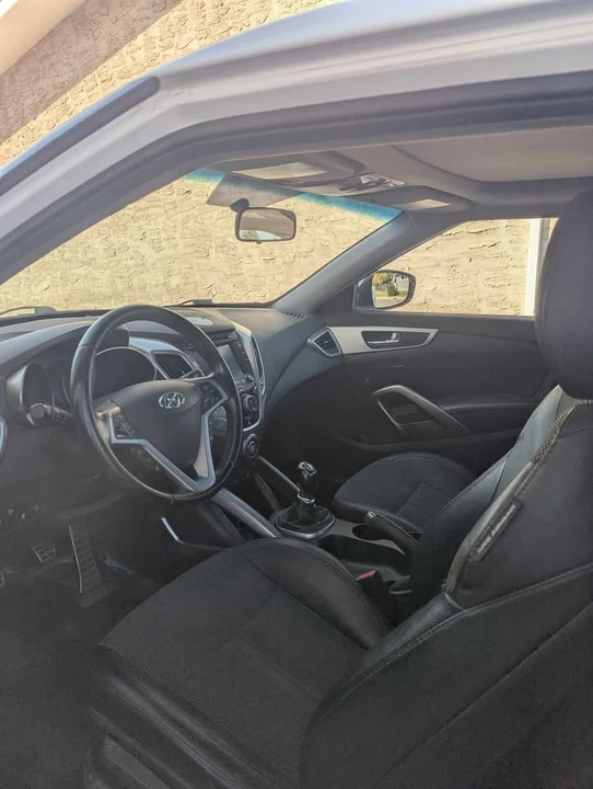 2013 Hyundai Veloster - Image 6 of 7