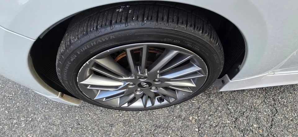 2013 Hyundai Veloster - Image 15 of 19
