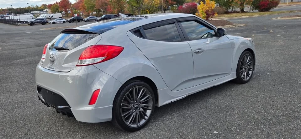 2013 Hyundai Veloster - Image 7 of 19