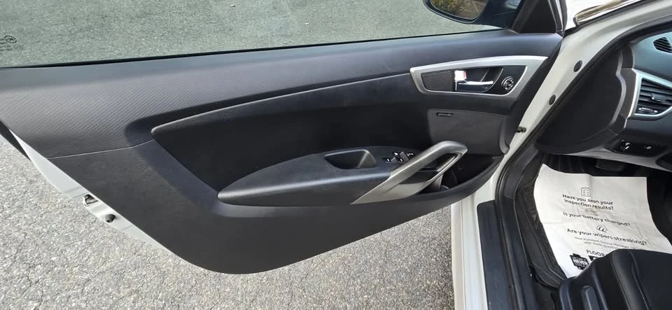 2013 Hyundai Veloster - Image 19 of 19