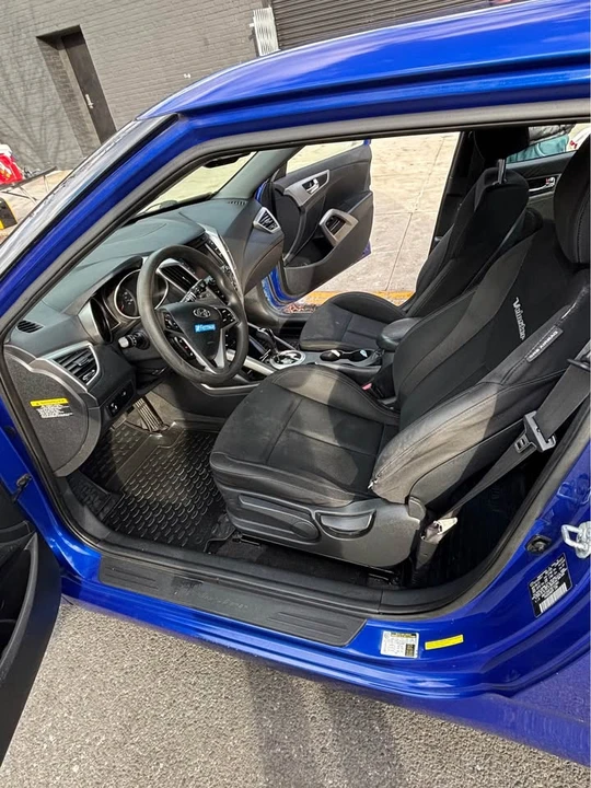 2013 Hyundai Veloster - Image 5 of 12