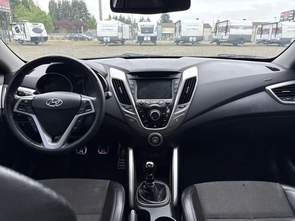 2013 Hyundai Veloster - Image 11 of 19