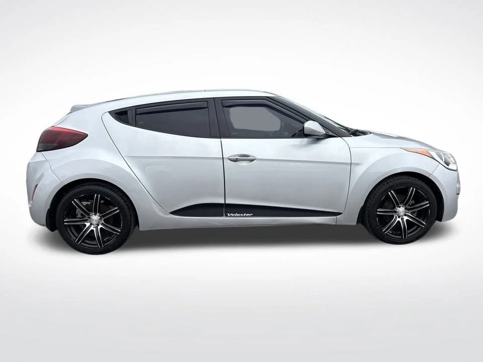 2013 Hyundai Veloster - Image 6 of 19
