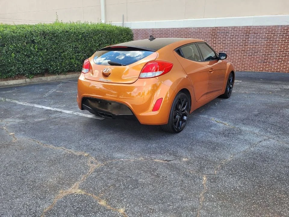 2013 Hyundai Veloster - Image 12 of 15
