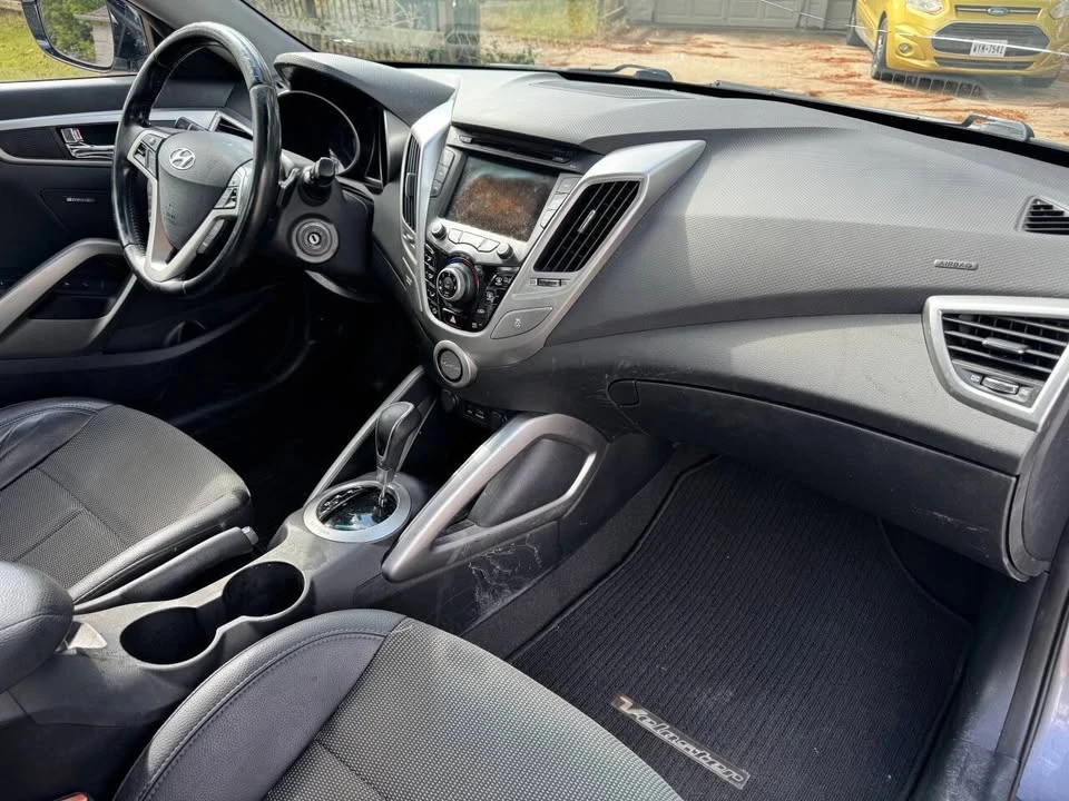 2013 Hyundai Veloster - Image 5 of 14