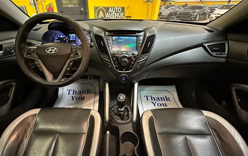 2013 Hyundai Veloster - Image 14 of 15