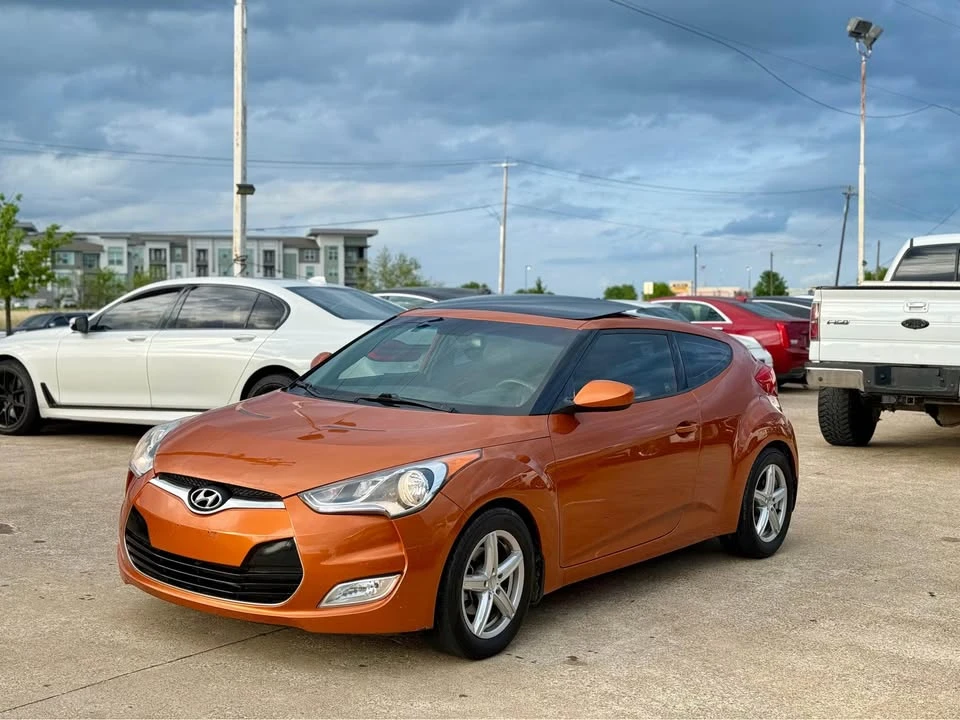 2013 Hyundai Veloster - Image 5 of 20