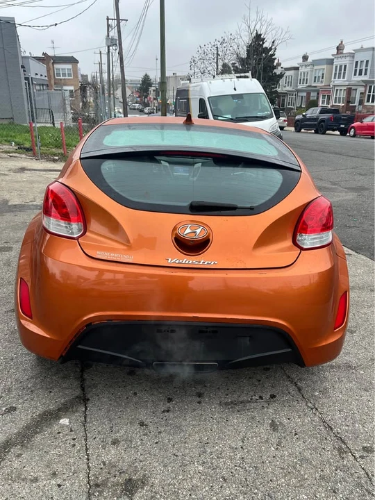 2013 Hyundai Veloster - Image 7 of 14